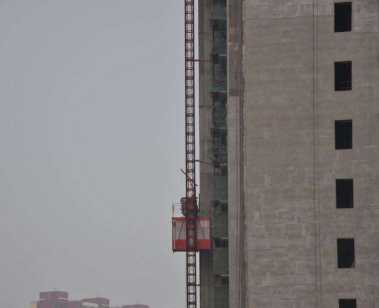 微山升降機租賃生產(chǎn)廠家 建筑設(shè)備租賃一站式解決方案